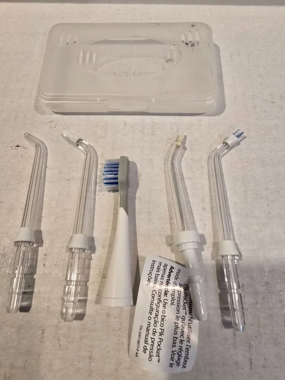 Water Pik Replacement Tips 5 Piks in Case NEW